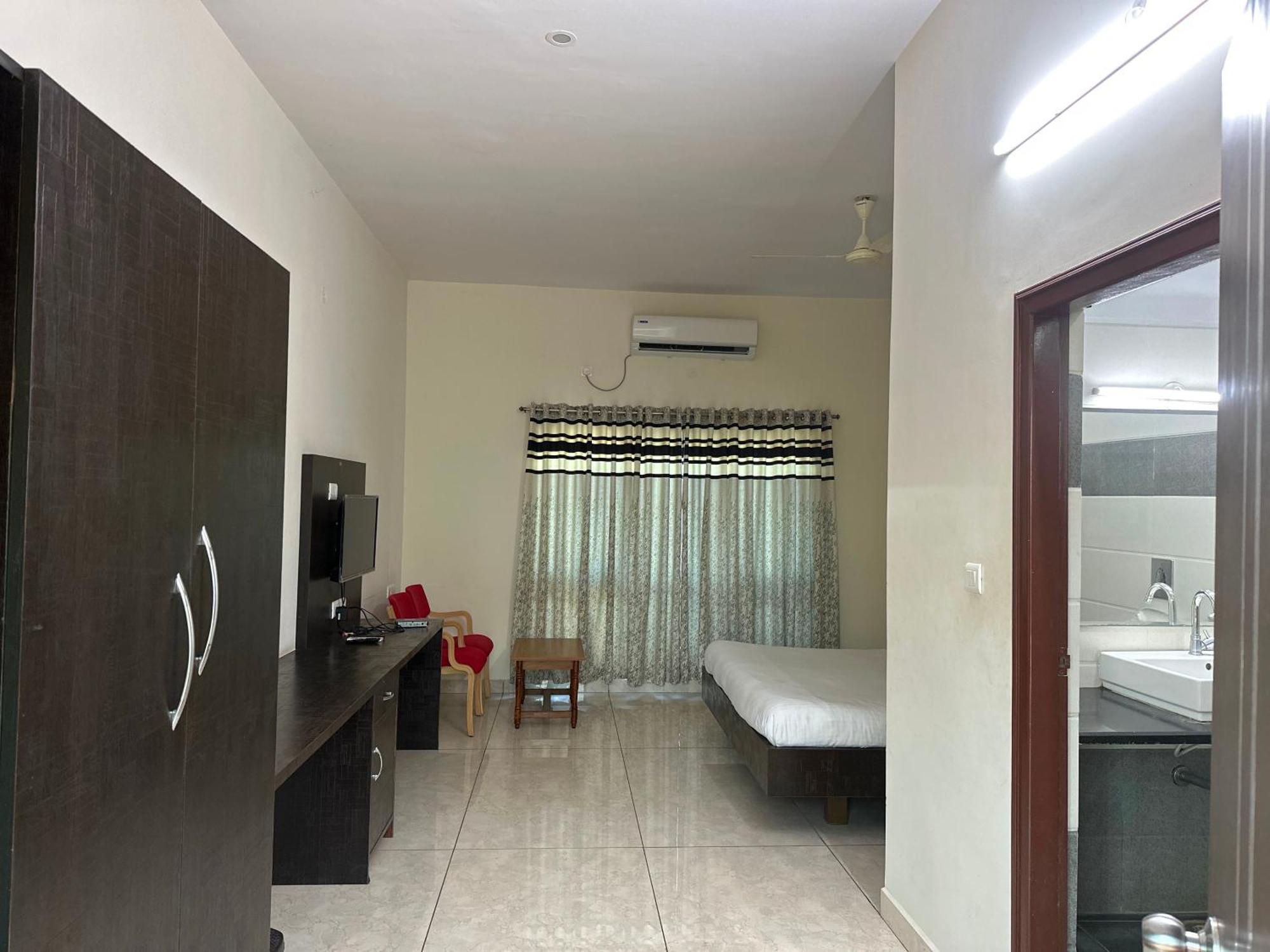Super Hotel O Sar Residency Nanjangud Екстериор снимка
